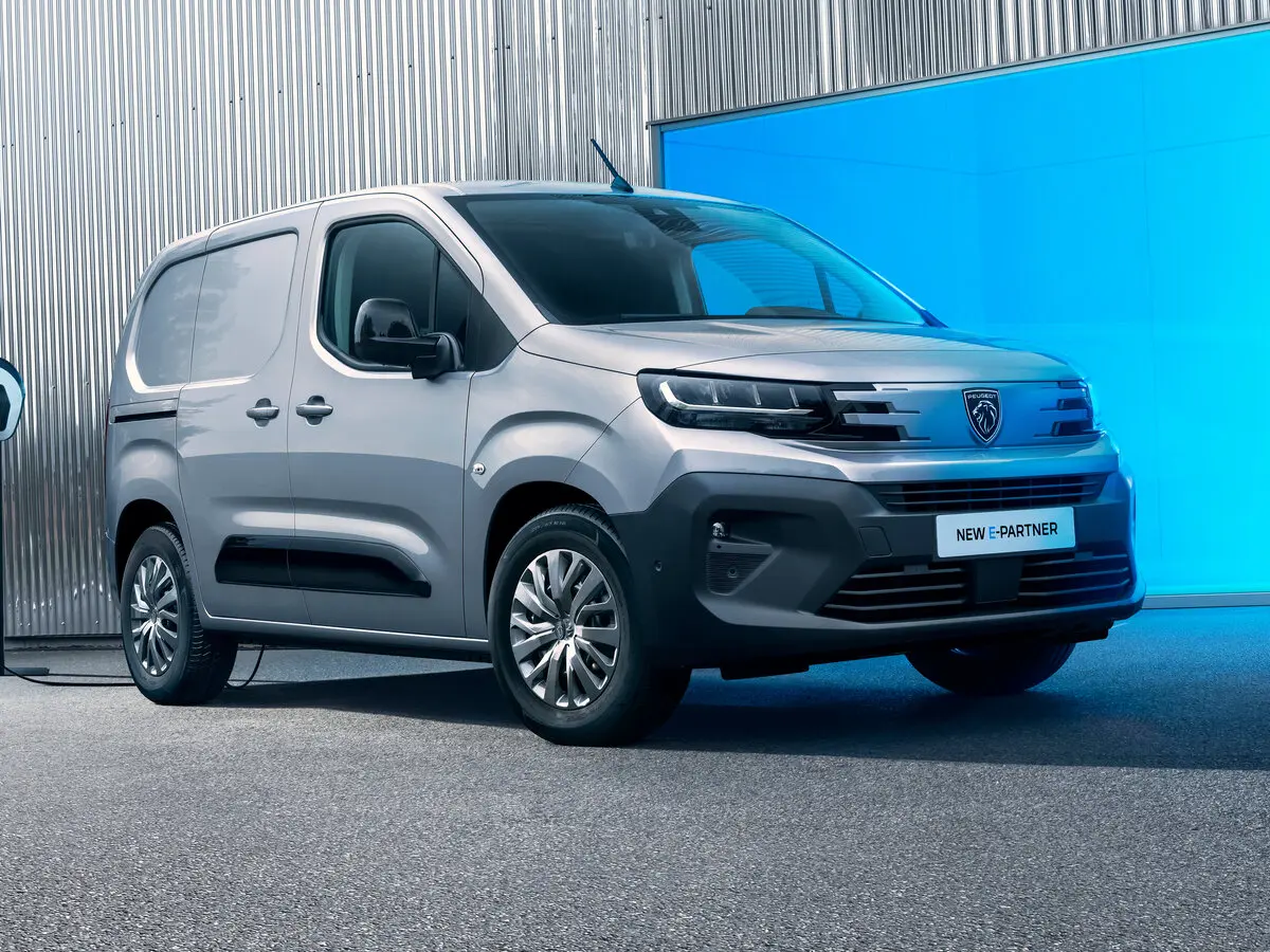 Peugeot Partner III Рестайлинг Фургон L1