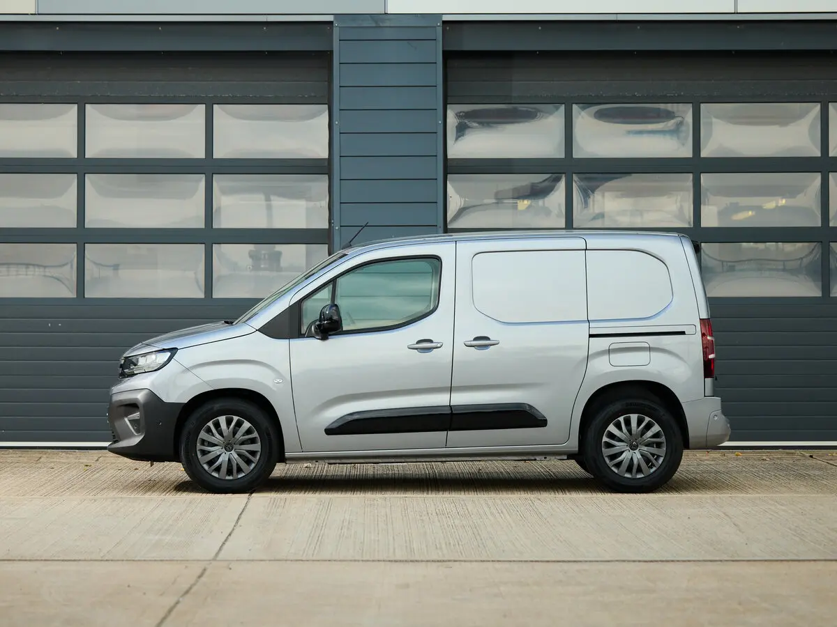 Peugeot Partner III Рестайлинг Фургон L1 — сүрөт 2