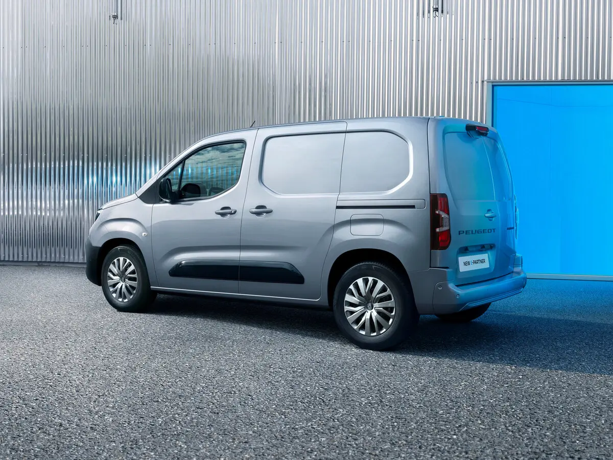 Peugeot Partner III Рестайлинг Фургон L1 — сүрөт 5