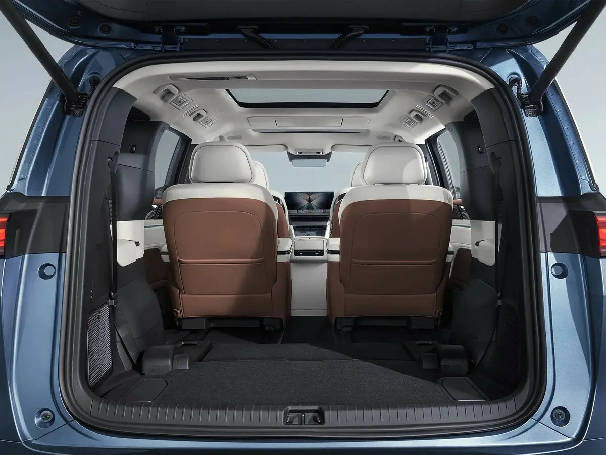 BYD Xia (M9) 2024 – н.в. Минивэн — сүрөт 12