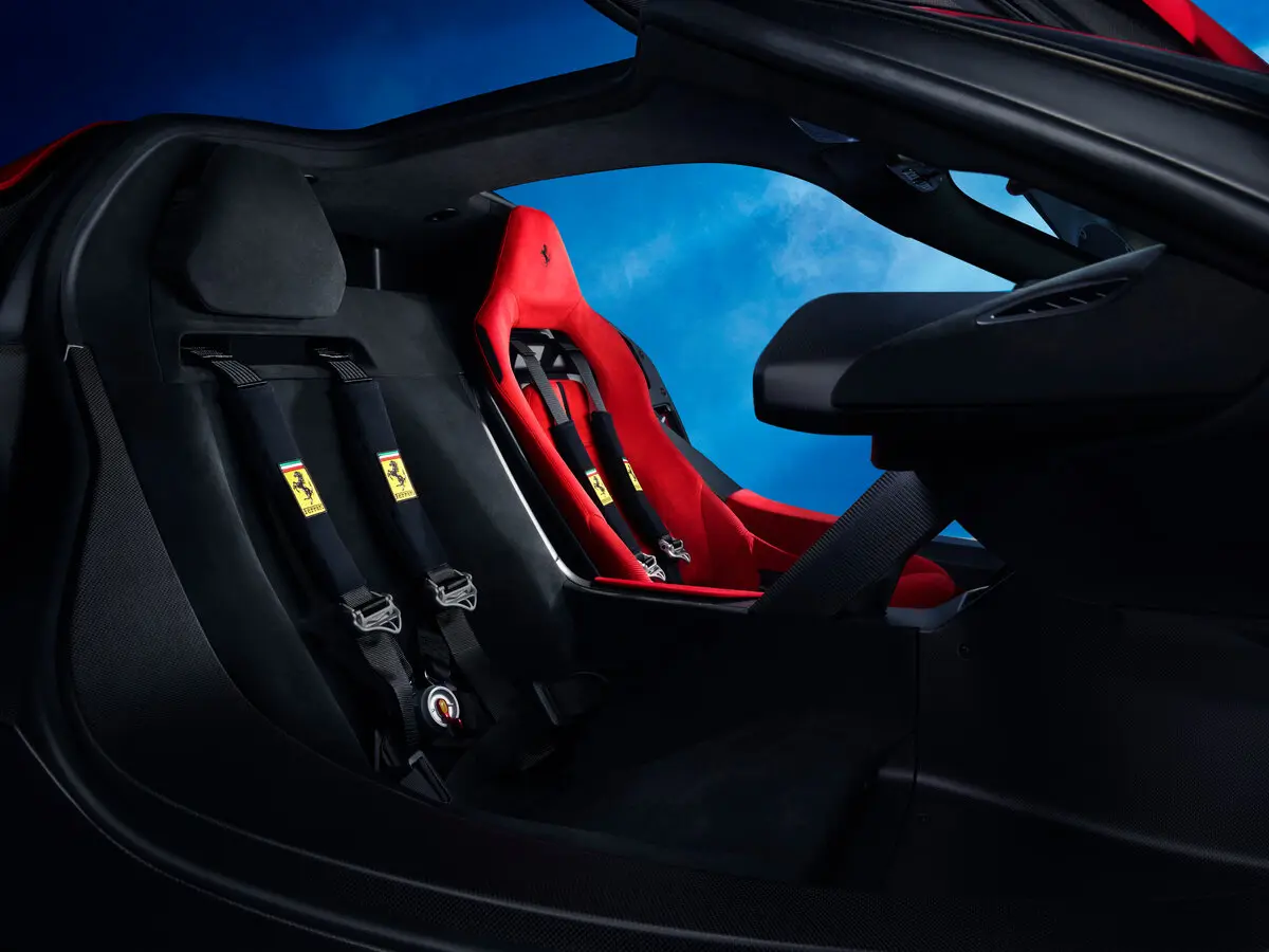 Ferrari F80 2024 – н.в. Купе — сүрөт 7