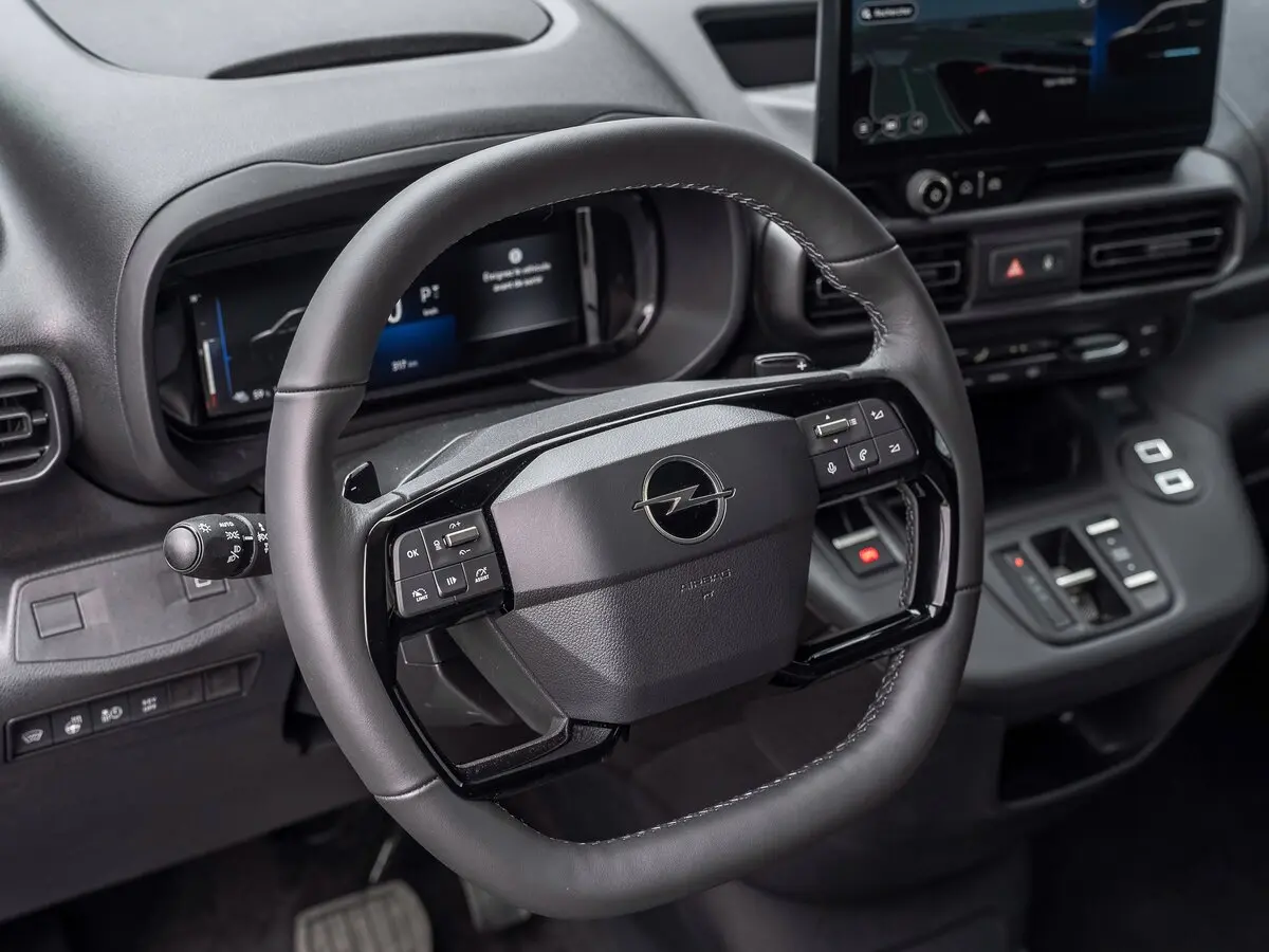 Opel Combo E Рестайлинг Фургон — сүрөт 5
