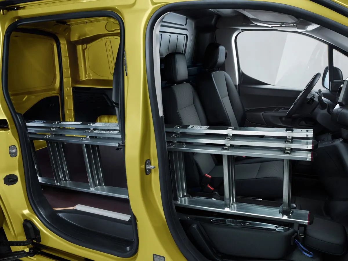 Opel Combo E Рестайлинг Фургон — сүрөт 9