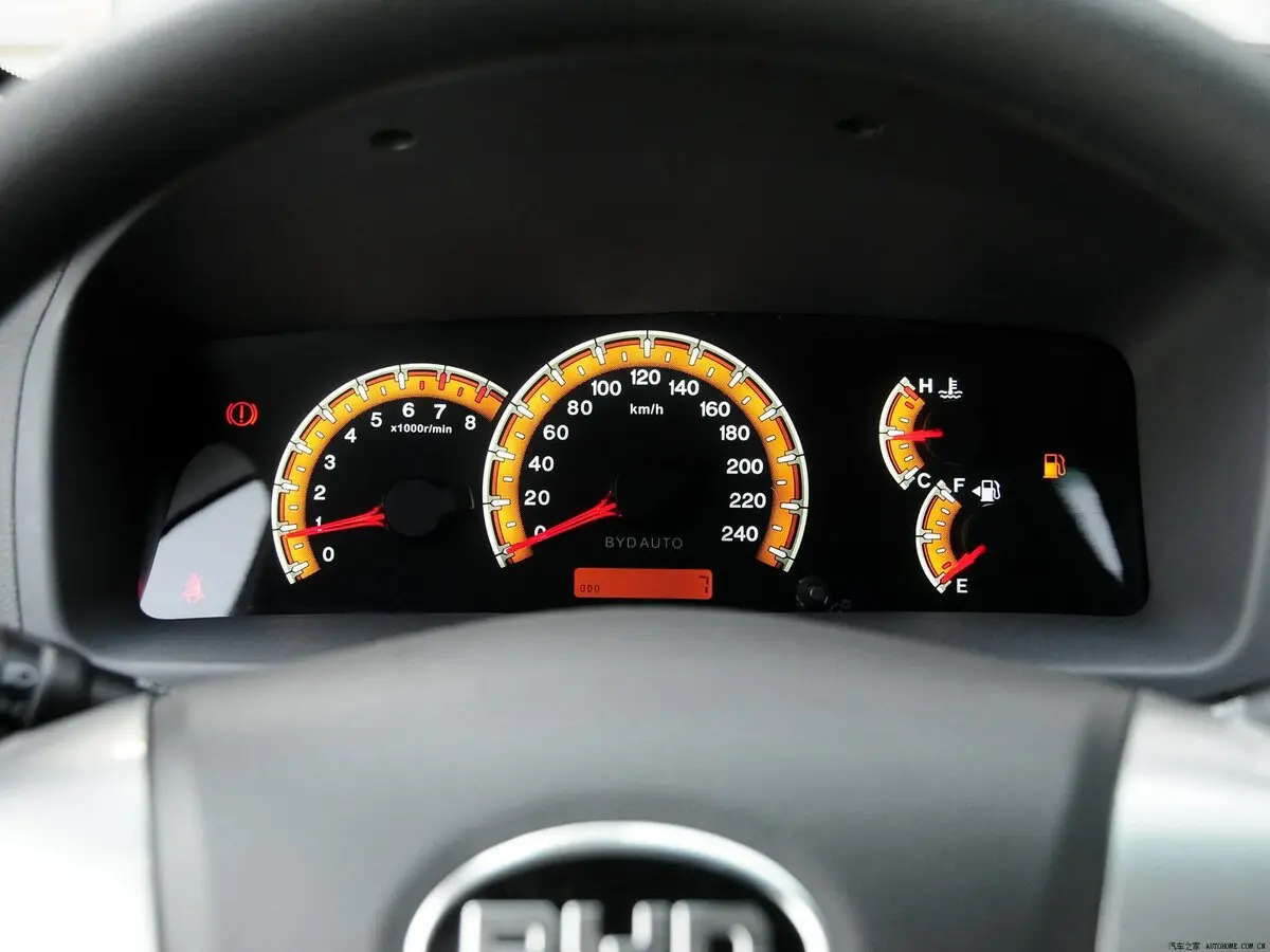 BYD F3 I Рестайлинг Седан — сүрөт 4