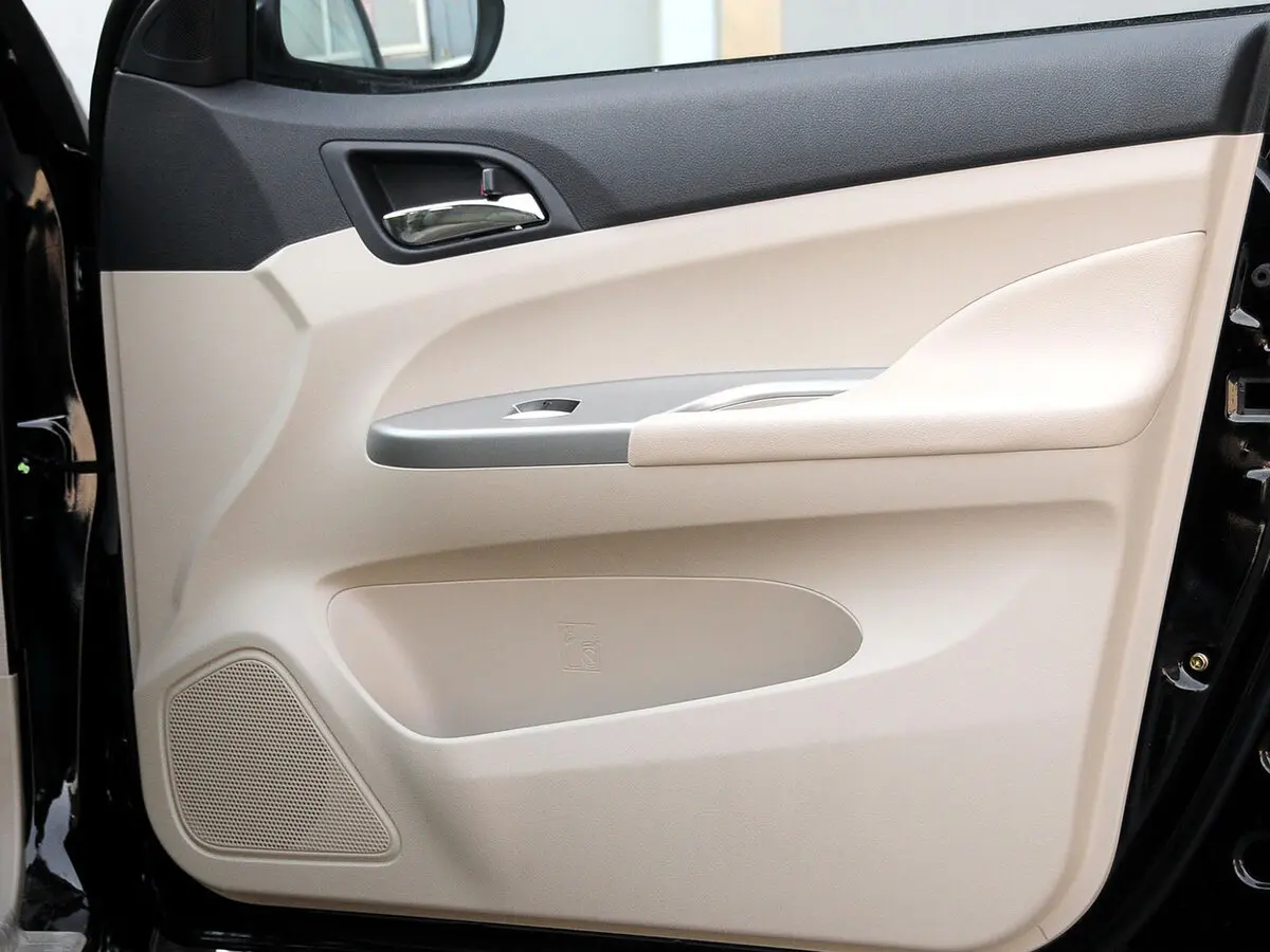 BYD F3 I Рестайлинг Седан — сүрөт 6