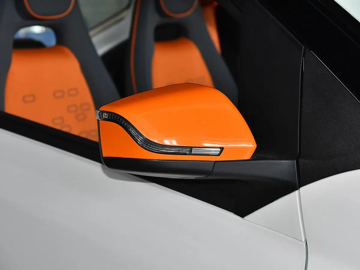 Baojun E100 2017 – 2021 Хэтчбек 3 дв. — сүрөт 11