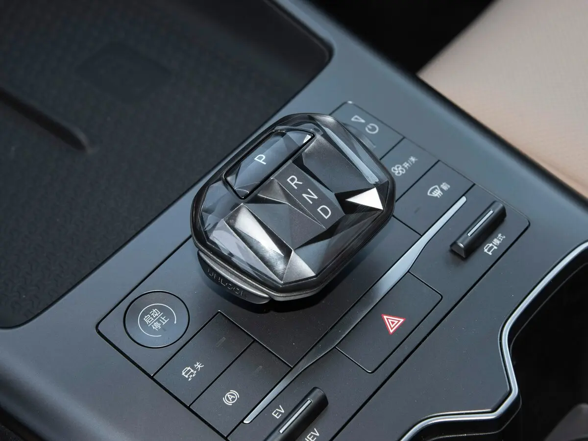 BYD Song Pro I Рестайлинг 3 Внедорожник 5 дв. — сүрөт 8