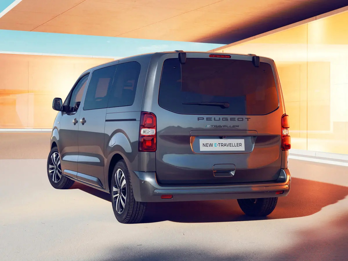Peugeot Traveller I Рестайлинг Минивэн — сүрөт 3