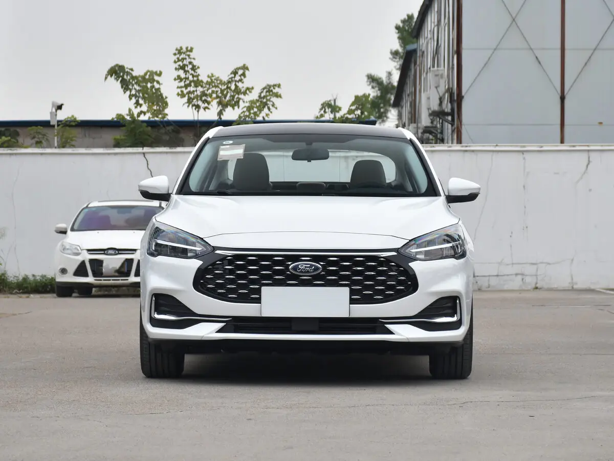 Ford Focus IV Рестайлинг (China Market) Седан — фото 3