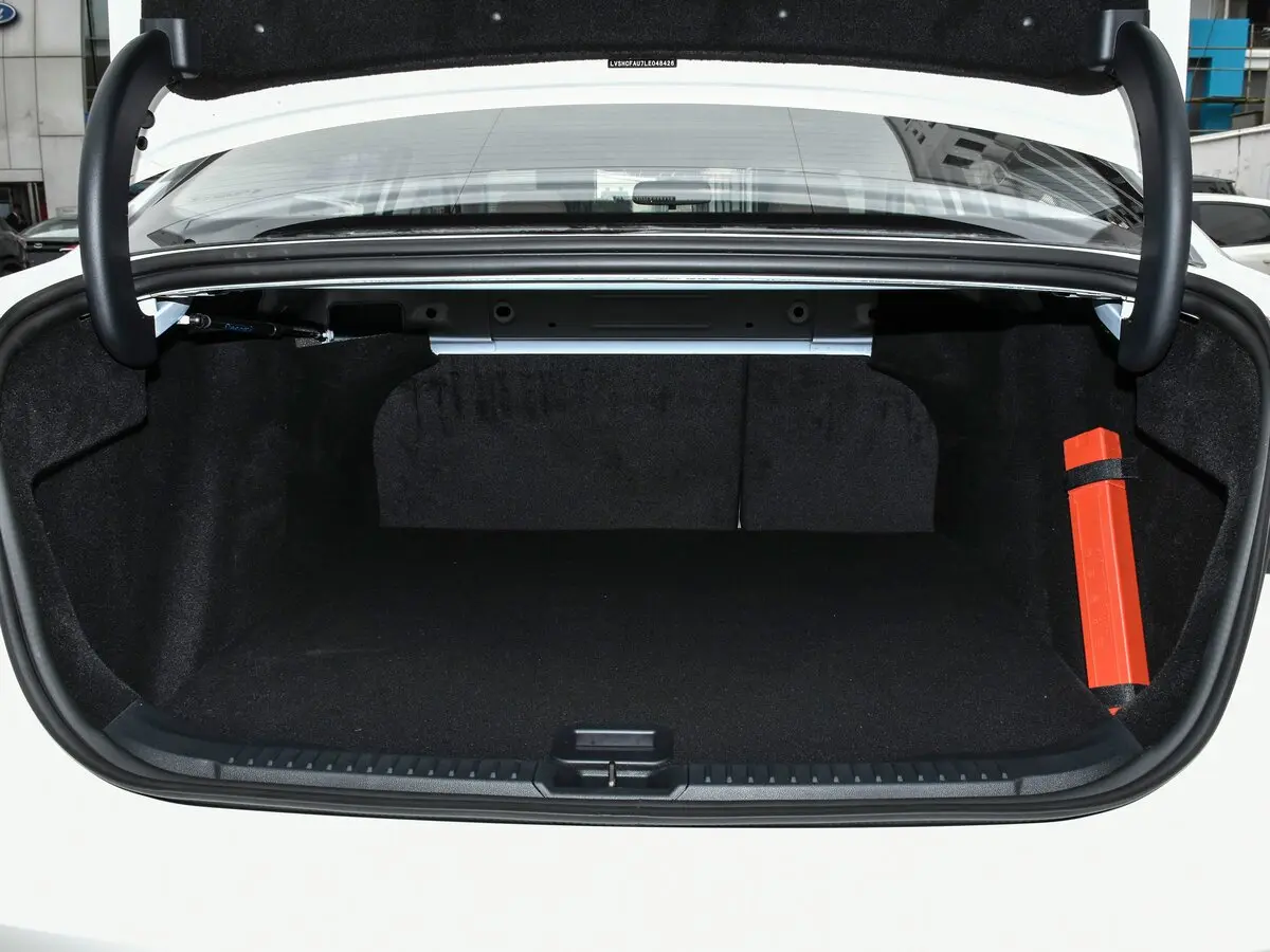 Ford Focus IV Рестайлинг (China Market) Седан — фото 14