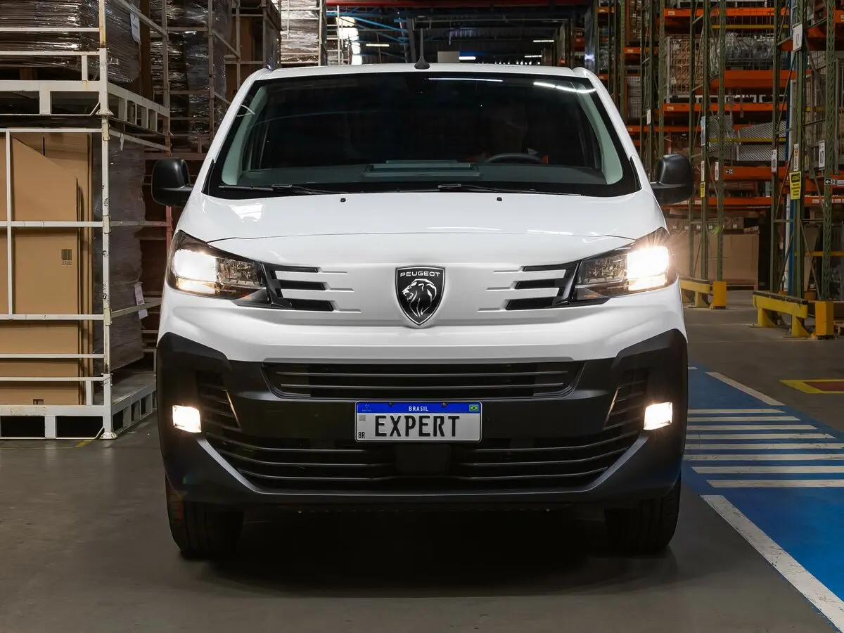 Peugeot Expert III Рестайлинг Фургон — сүрөт 3