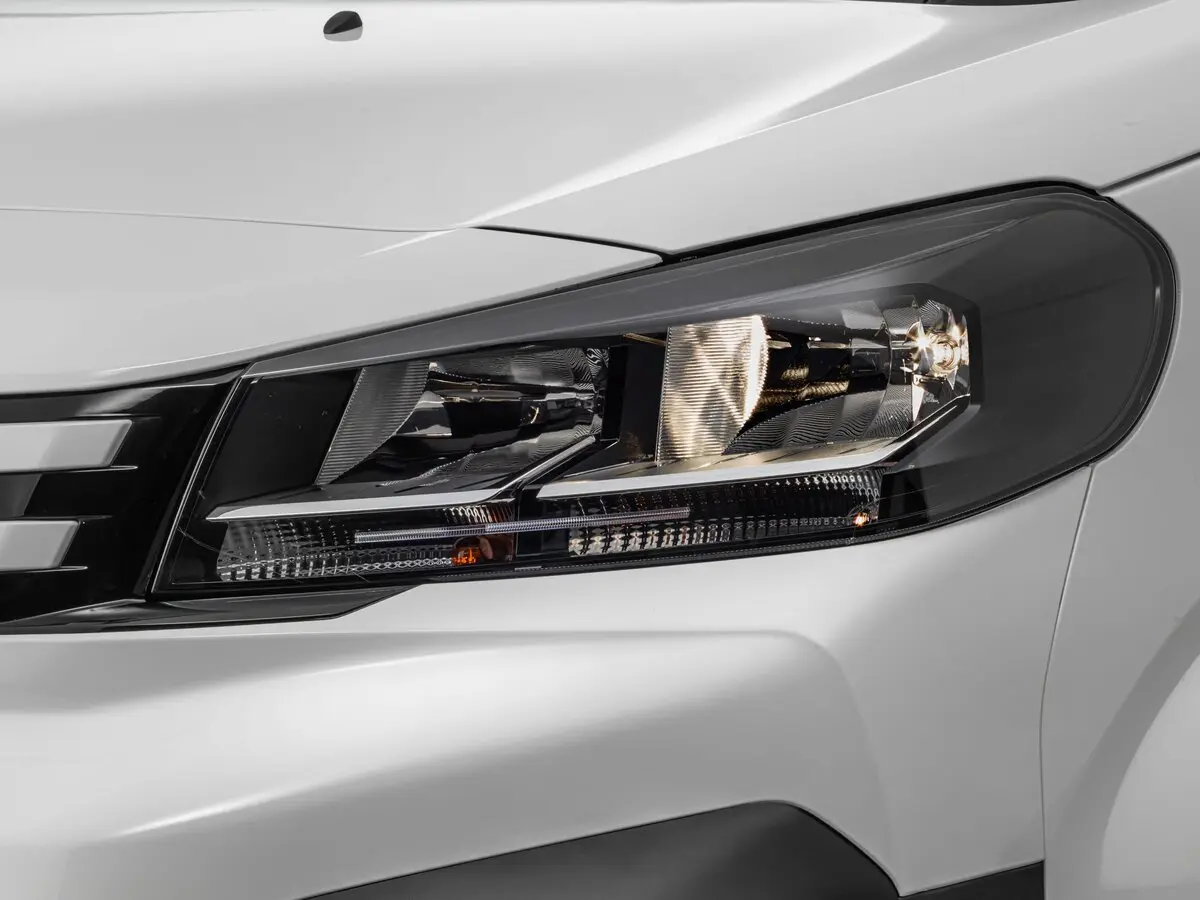 Peugeot Expert III Рестайлинг Фургон — сүрөт 9