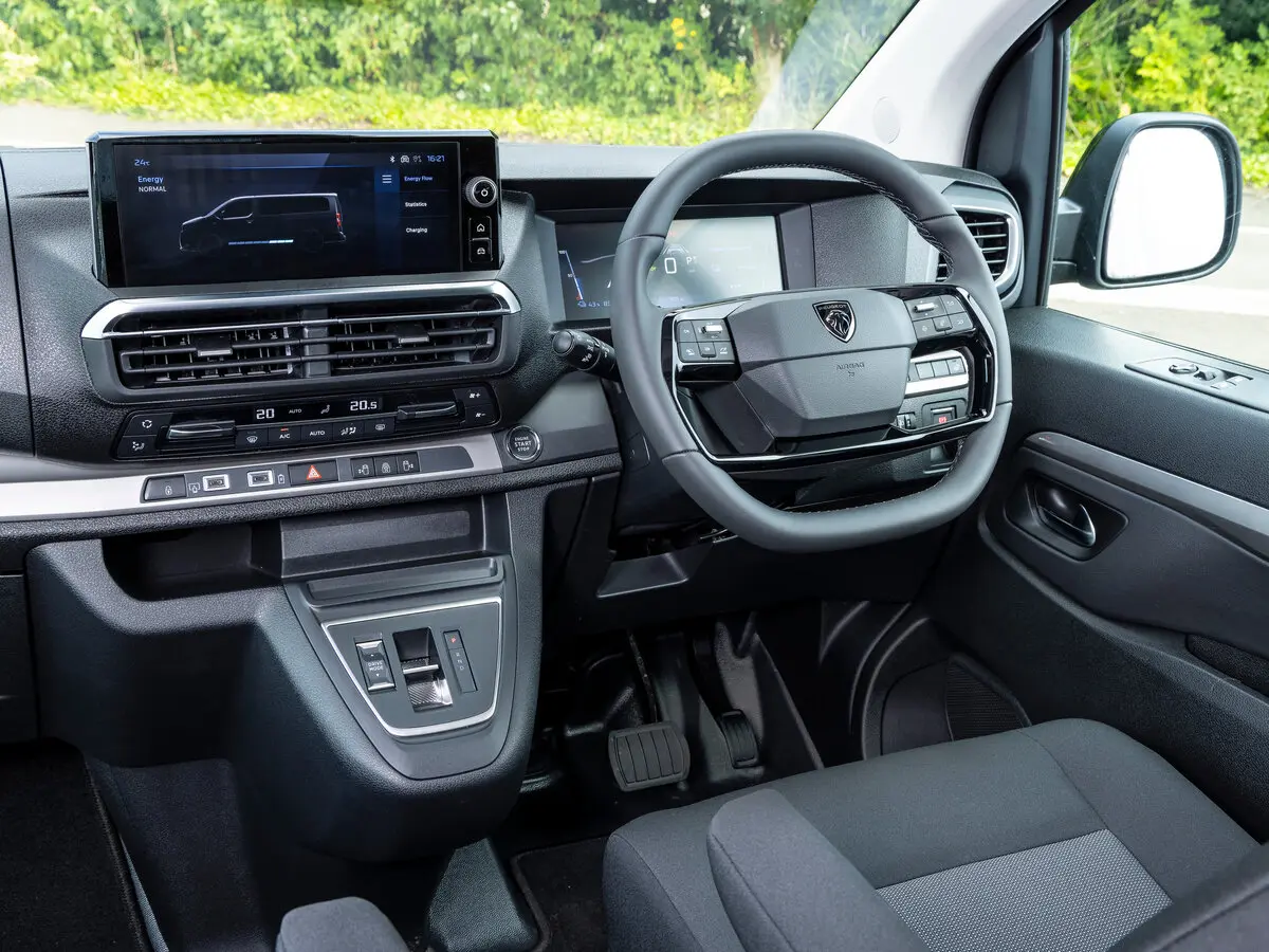 Peugeot Traveller I Рестайлинг Минивэн Long — сүрөт 5