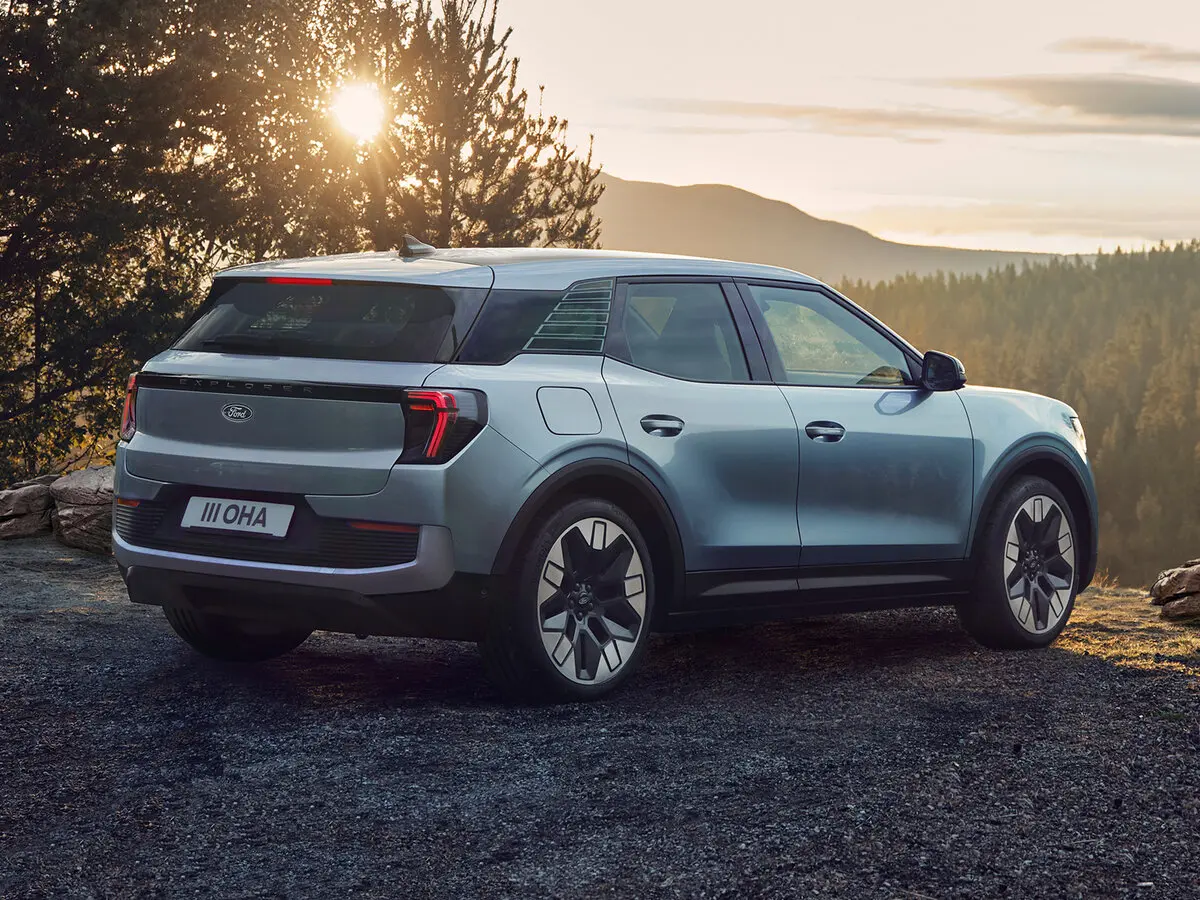 Ford Explorer EV 2024 – н.в. Внедорожник 5 дв. — photo 5