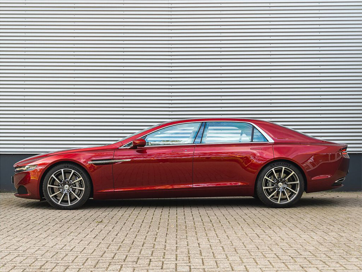 Aston Martin Lagonda Taraf 2015 – 2016 Седан — фото 2