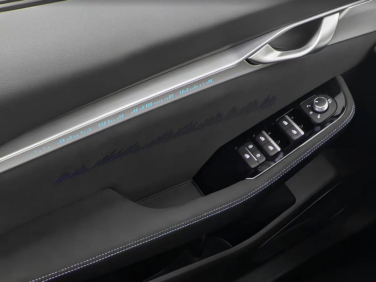 Geely Preface I (China Market) Рестайлинг 2 Седан — photo 8