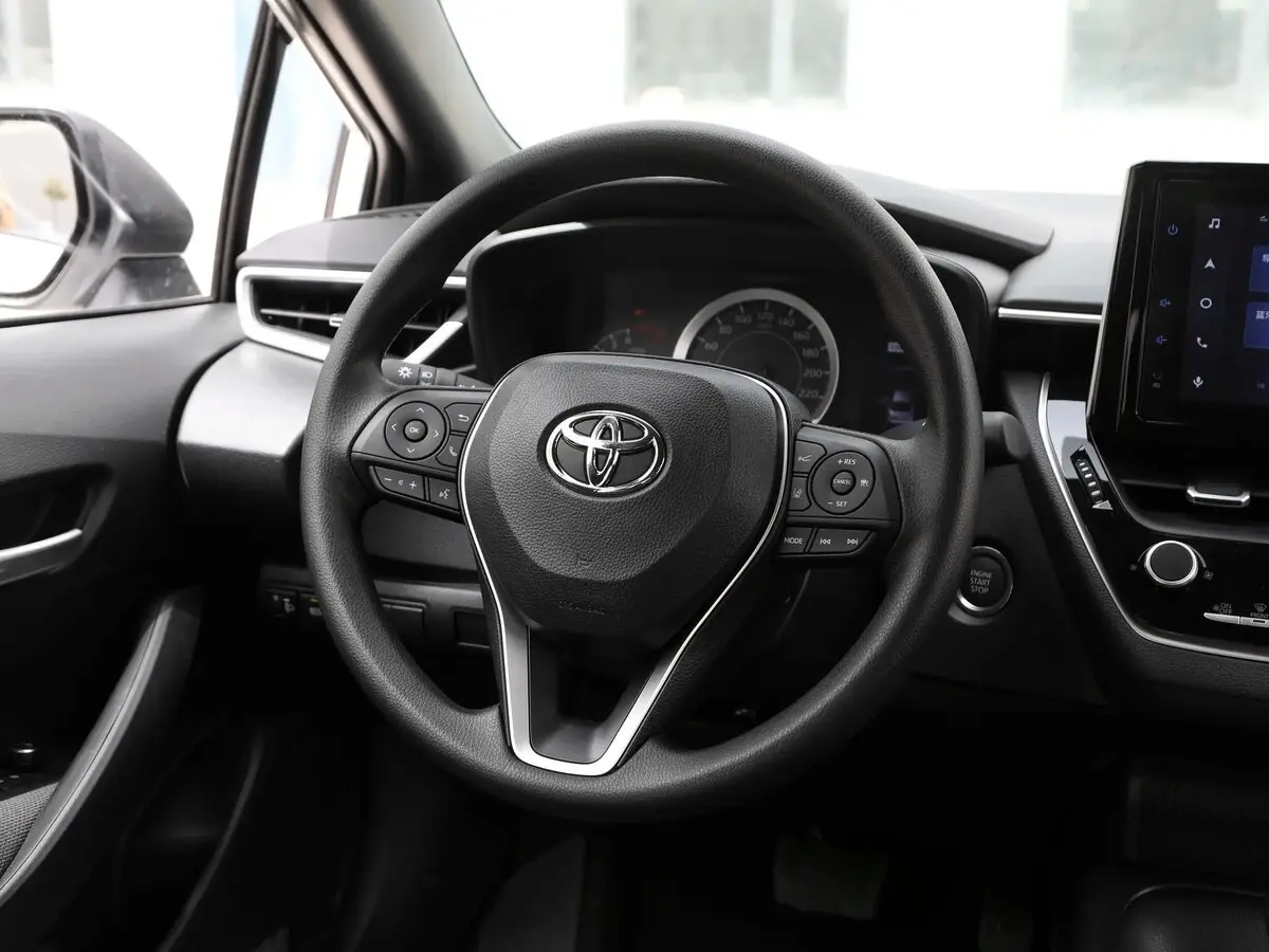 Toyota Levin XII (E210) Рестайлинг Седан — фото 8