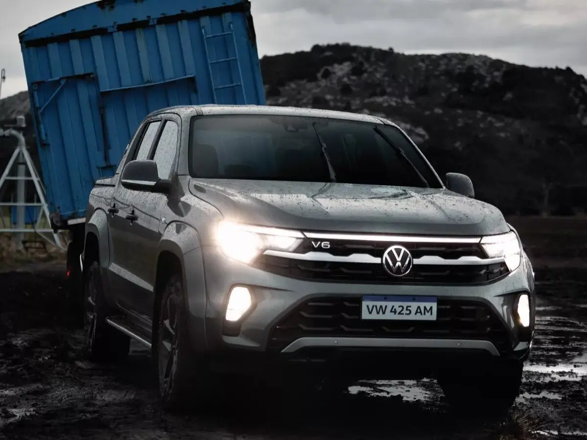 Volkswagen Amarok I Рестайлинг 2 Пикап Двойная кабина — сүрөт 3