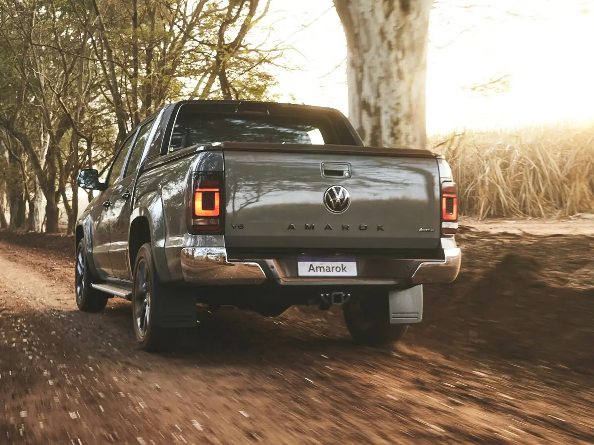 Volkswagen Amarok I Рестайлинг 2 Пикап Двойная кабина — сүрөт 4