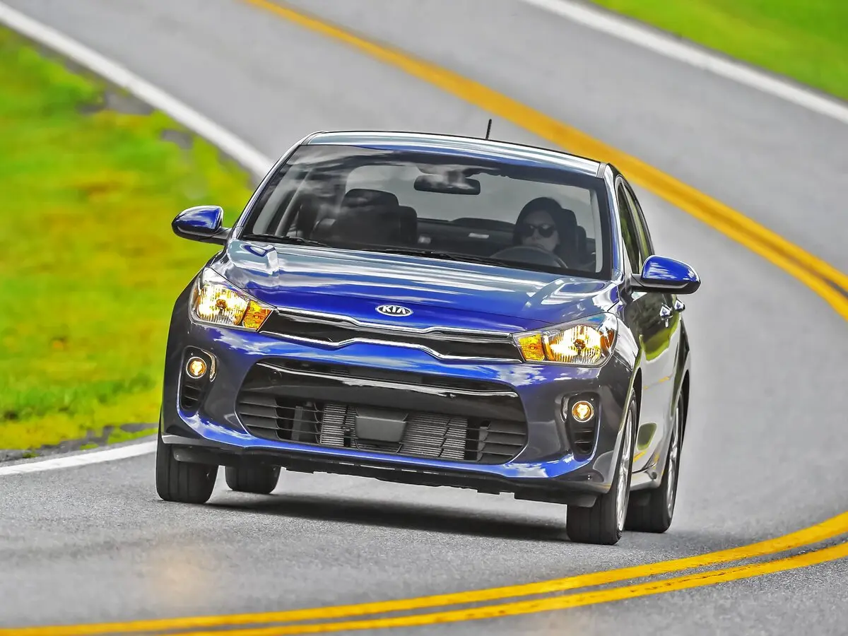 Kia Rio IV (Global market) Седан — фото 3