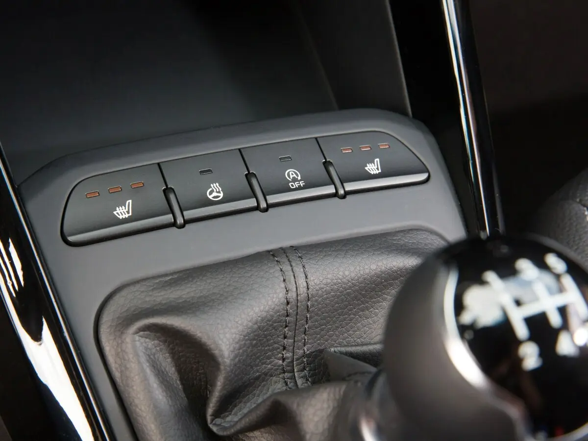 Kia Rio IV (Global market) Хэтчбек 5 дв. — фото 11