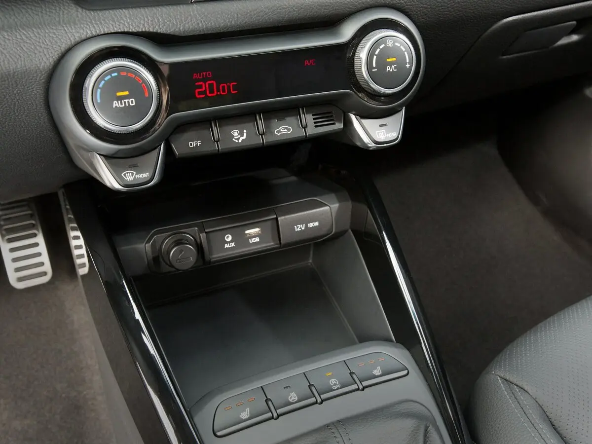 Kia Rio IV (Global market) Хэтчбек 5 дв. — фото 15