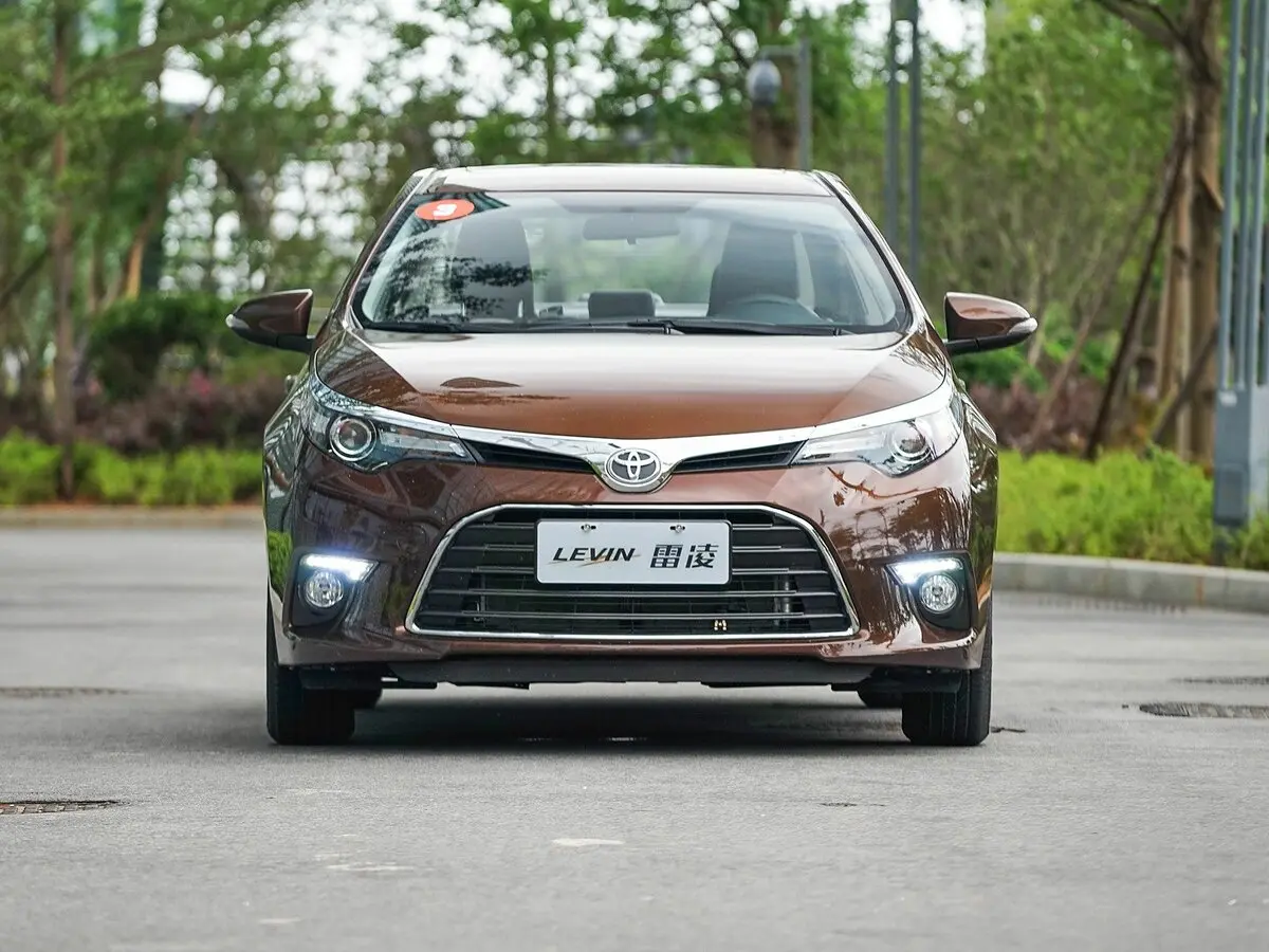 Toyota Levin XI (E170) Седан — фото 3