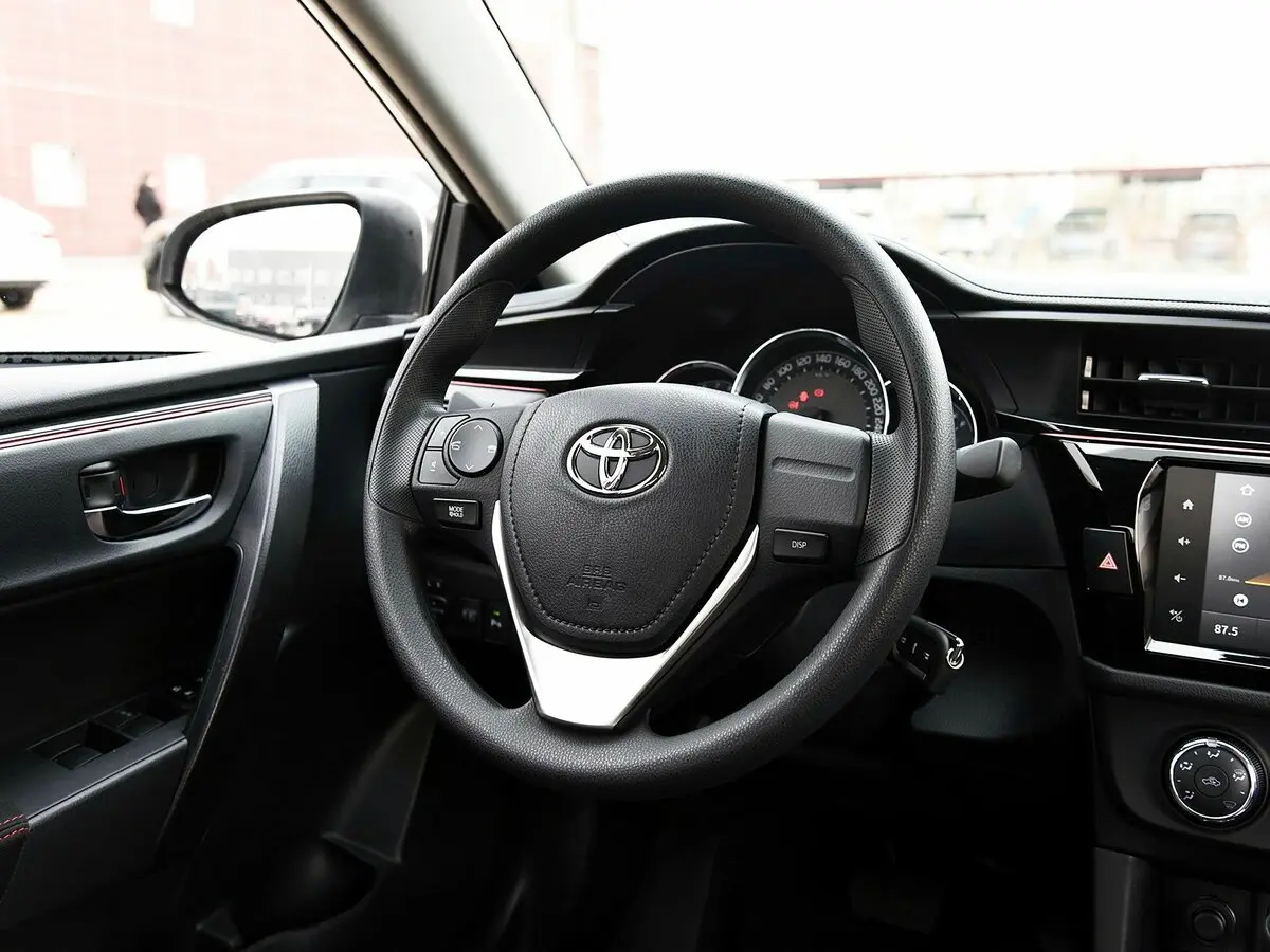 Toyota Levin XI (E170) Седан — фото 9