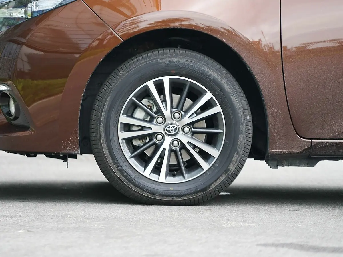 Toyota Levin XI (E170) Седан — фото 18