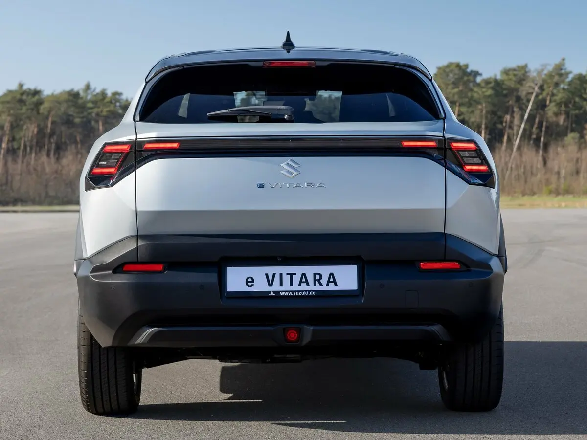 Suzuki e Vitara 2025 – н.в. Внедорожник 5 дв. — сүрөт 4