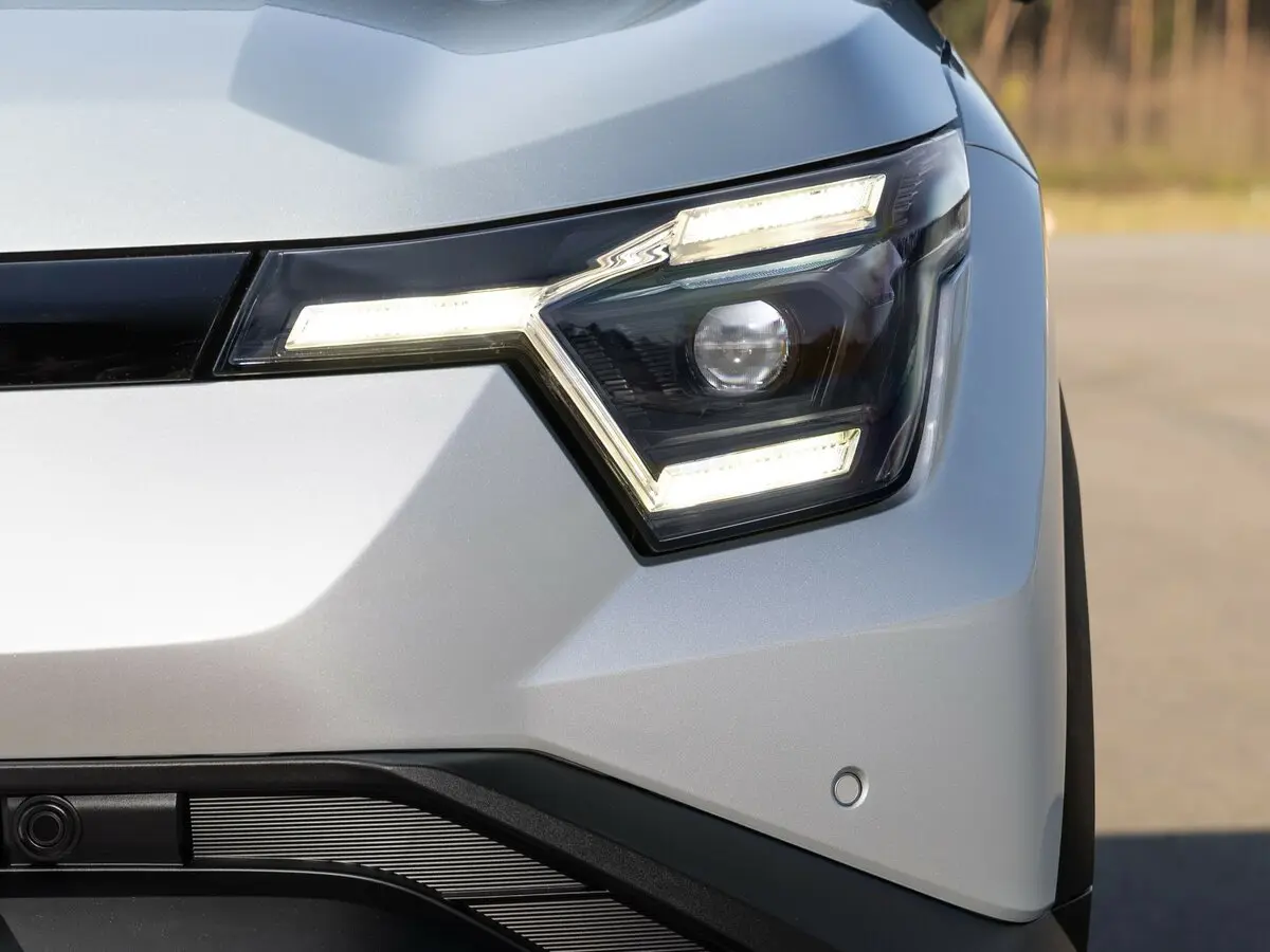 Suzuki e Vitara 2025 – н.в. Внедорожник 5 дв. — сүрөт 14