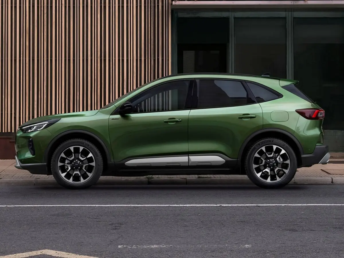 Ford Kuga III Рестайлинг Внедорожник 5 дв. — сүрөт 2