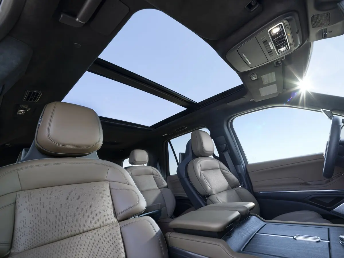 Lincoln Navigator V Внедорожник 5 дв. — photo 9