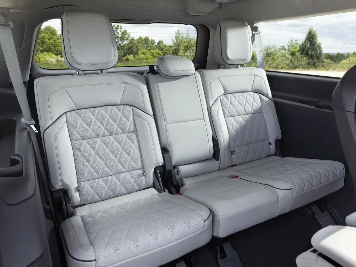 Lincoln Navigator V Внедорожник 5 дв. L — сүрөт 7