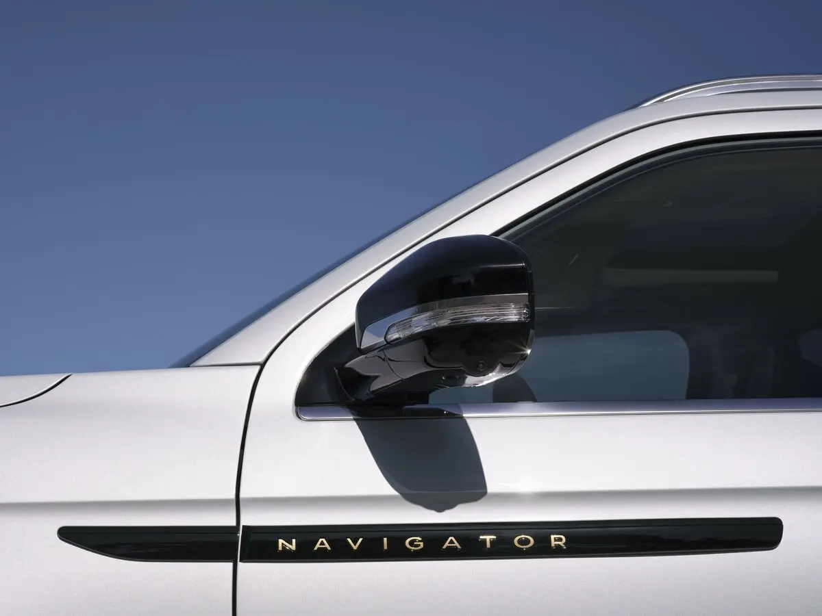 Lincoln Navigator V Внедорожник 5 дв. L — сүрөт 9