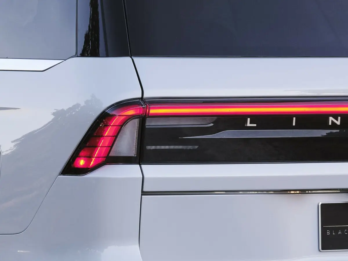 Lincoln Navigator V Внедорожник 5 дв. L — сүрөт 11