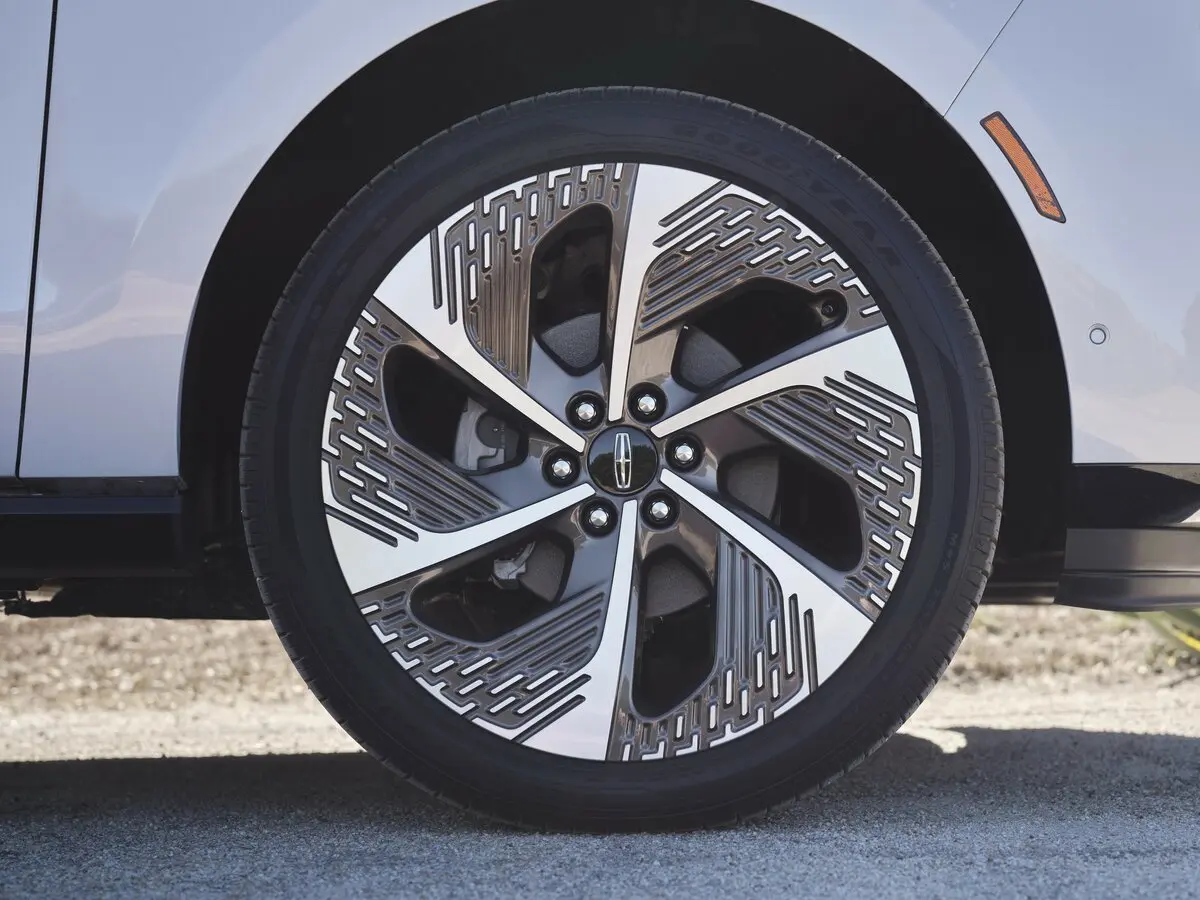 Lincoln Navigator V Внедорожник 5 дв. L — сүрөт 14