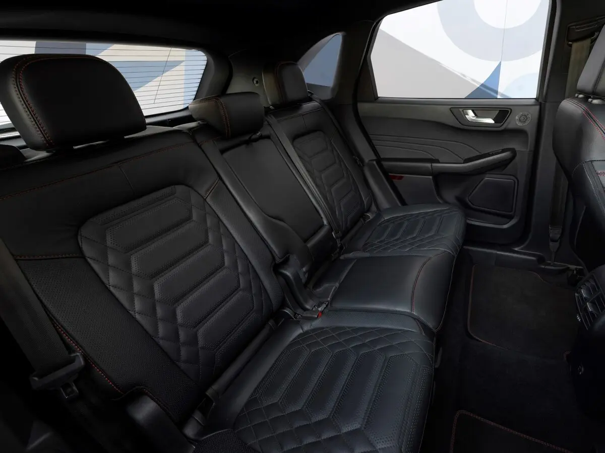 Ford Escape IV Рестайлинг Внедорожник 5 дв. — сүрөт 7