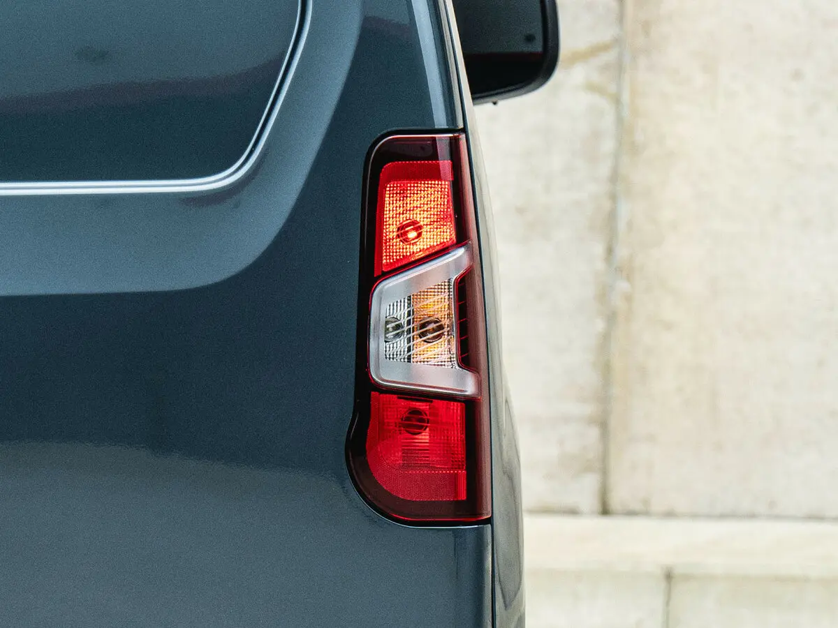 Vauxhall Combo E Рестайлинг Фургон — сүрөт 10