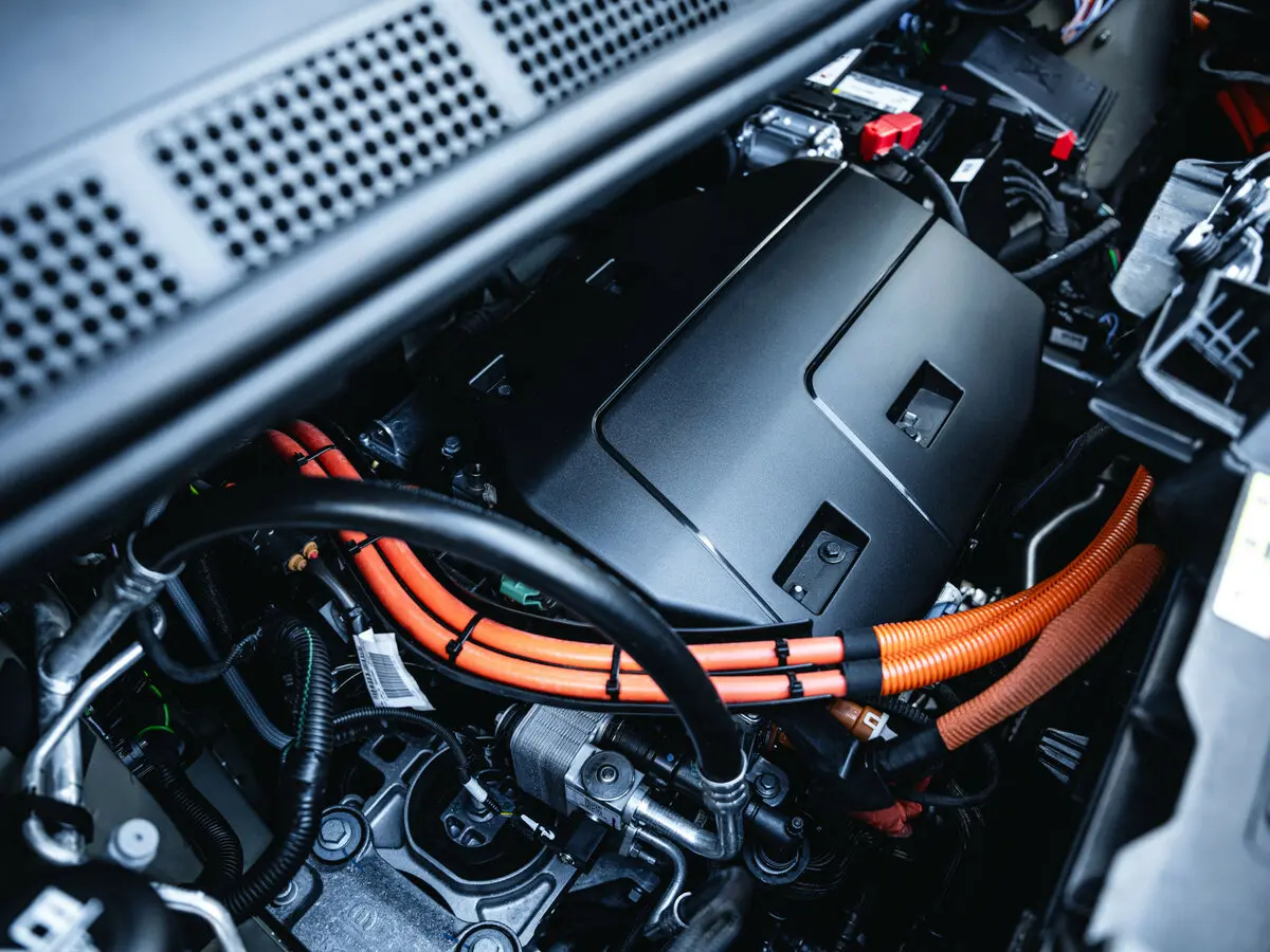 Vauxhall Combo E Рестайлинг Фургон — сүрөт 11