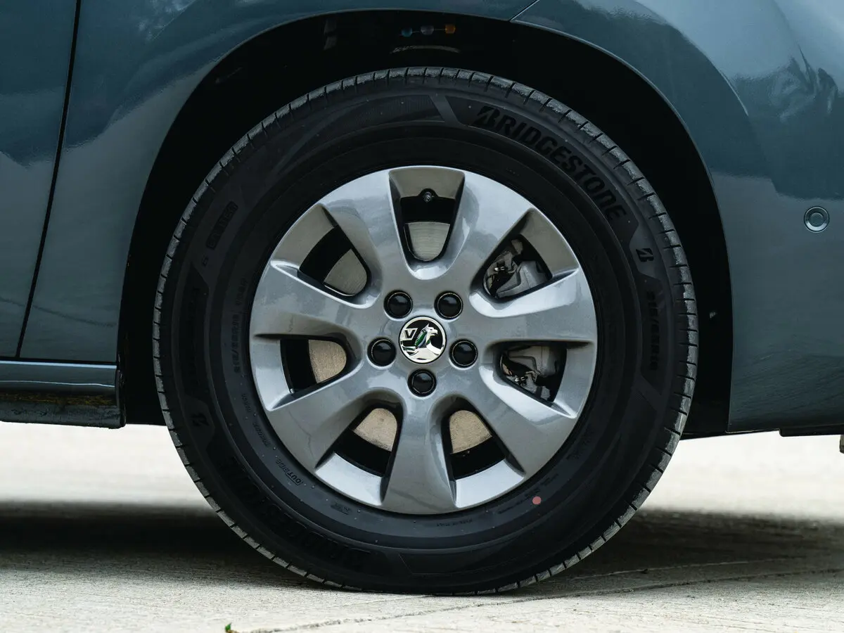 Vauxhall Combo E Рестайлинг Фургон — сүрөт 12