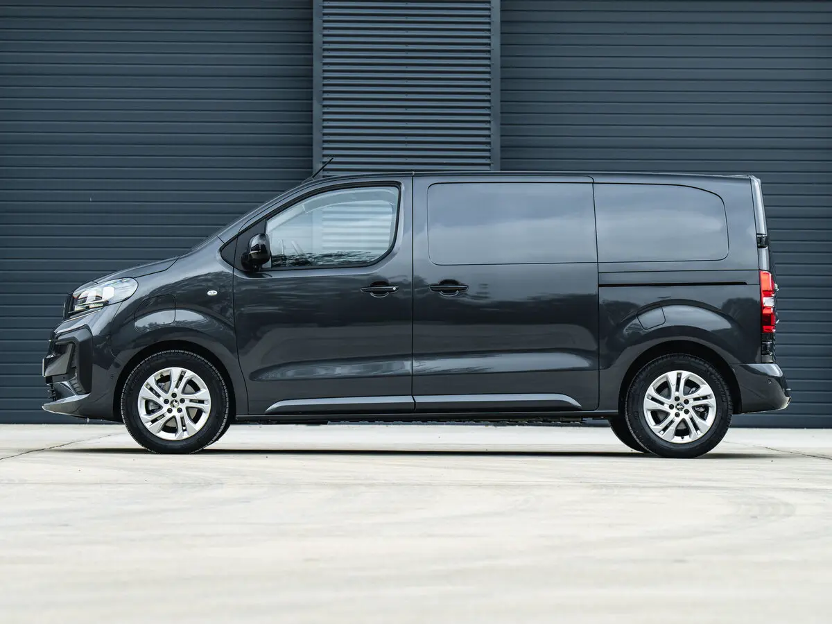 Vauxhall Vivaro C Рестайлинг Фургон — сүрөт 2