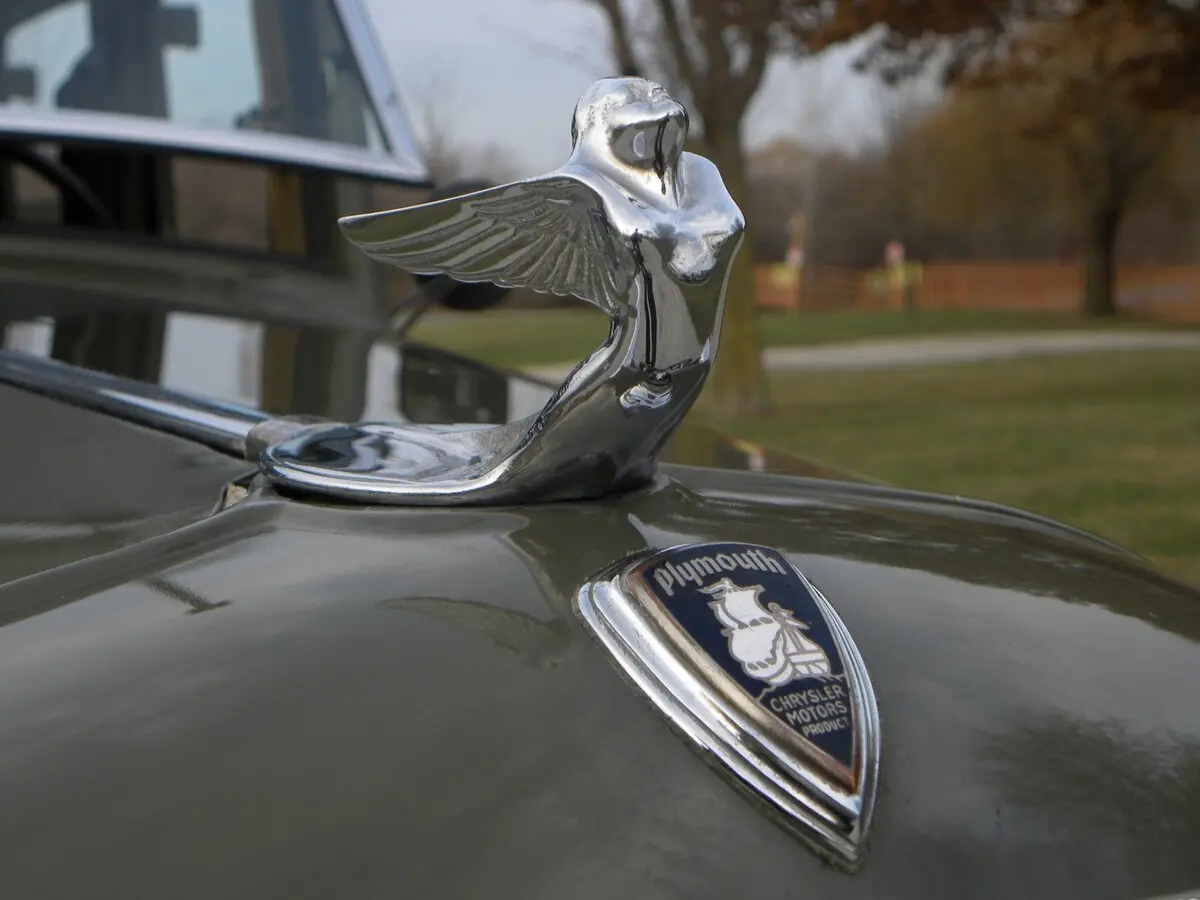 Plymouth De Luxe I Седан — 照片 16