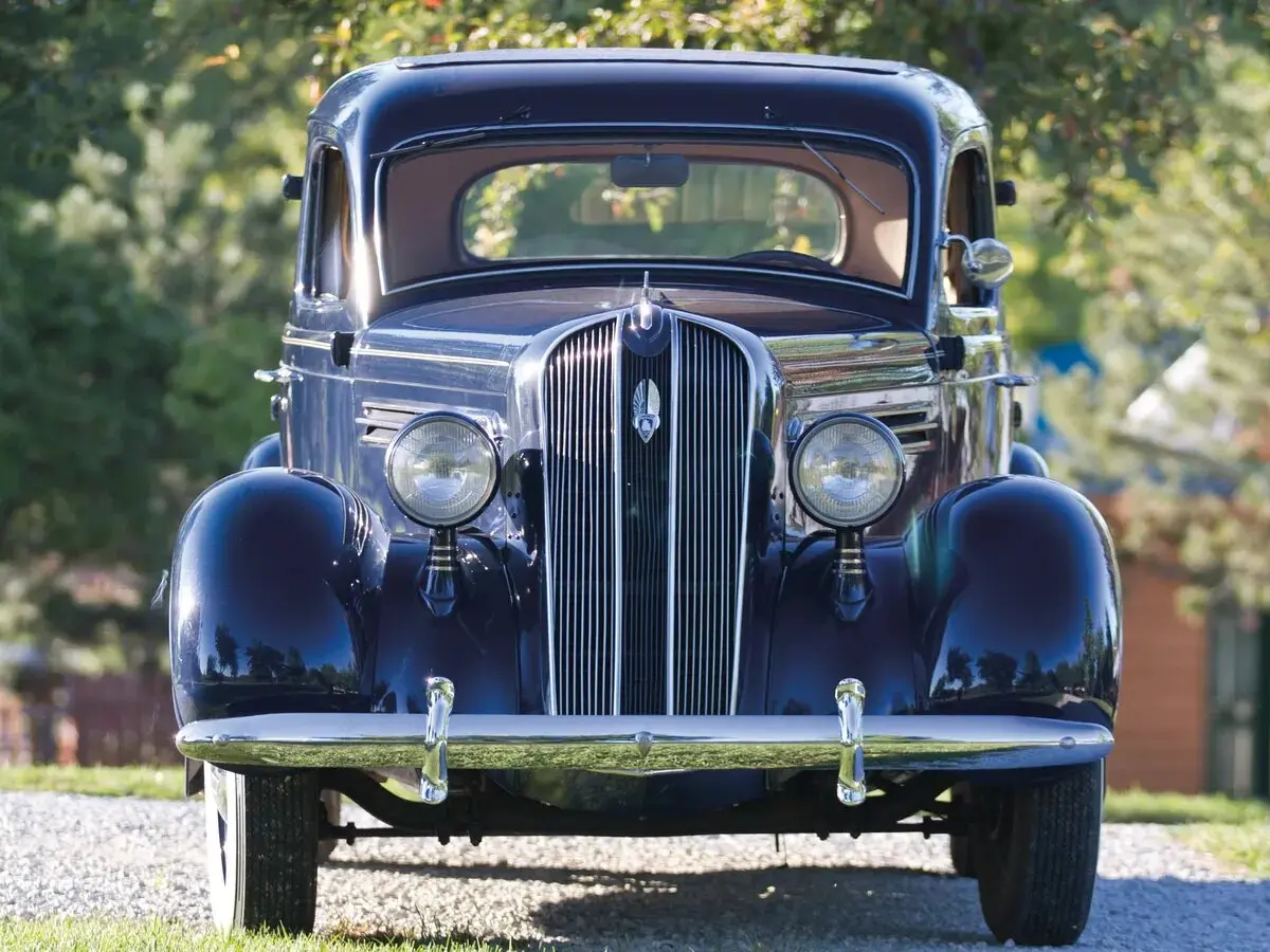 Plymouth De Luxe II Седан — 照片 3