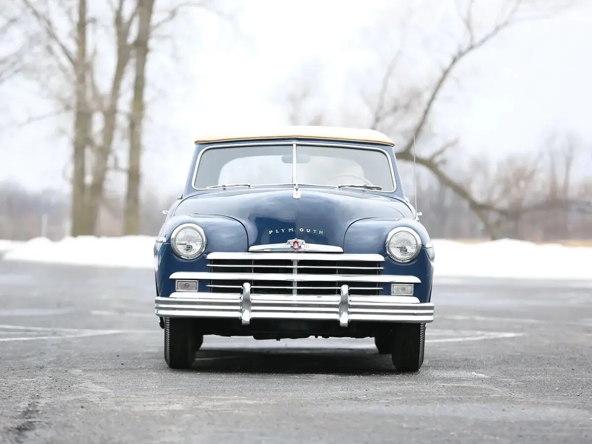 Plymouth De Luxe II Кабриолет — photo 3