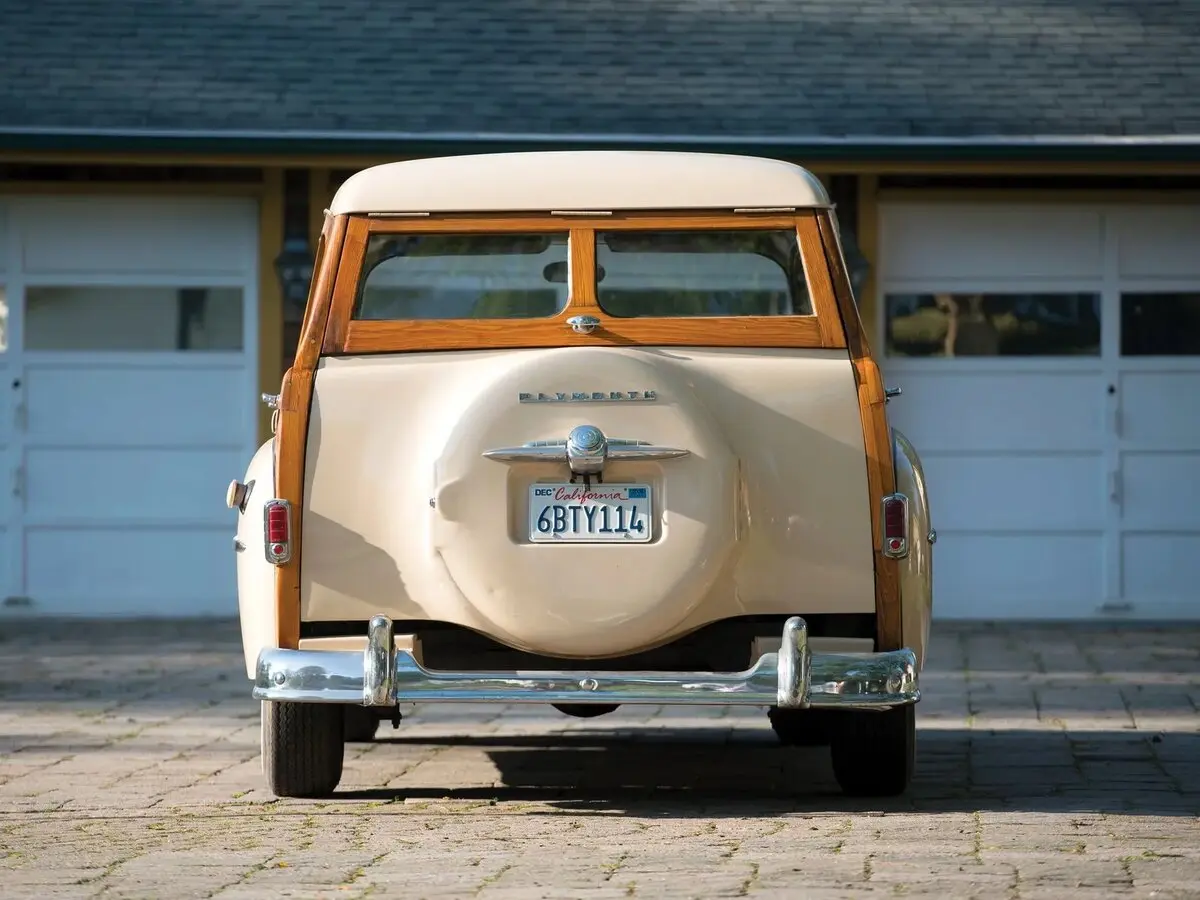 Plymouth De Luxe II Универсал 5 дв. — 照片 4