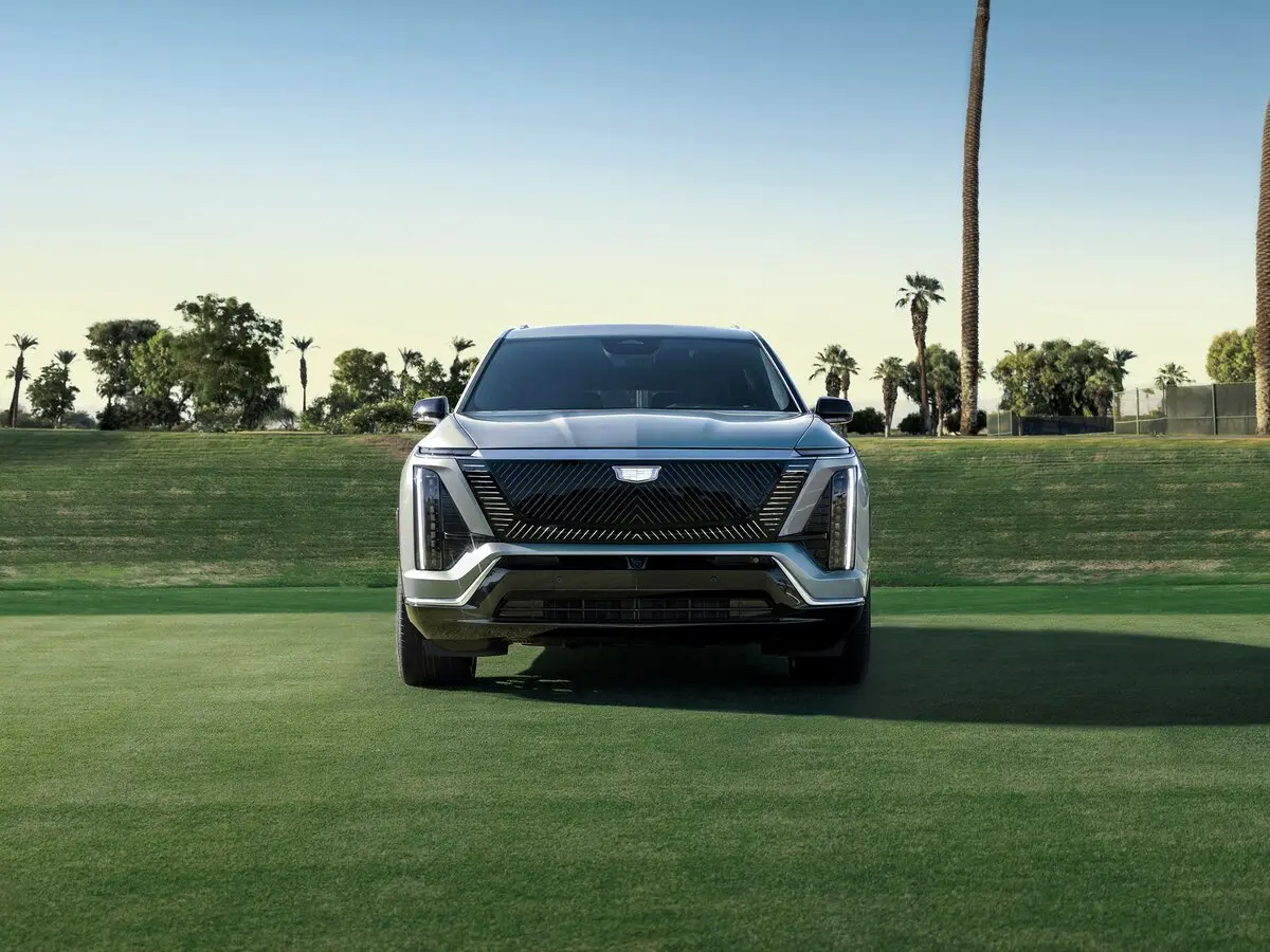 Cadillac Vistiq 2025 – н.в. Внедорожник 5 дв. — photo 2