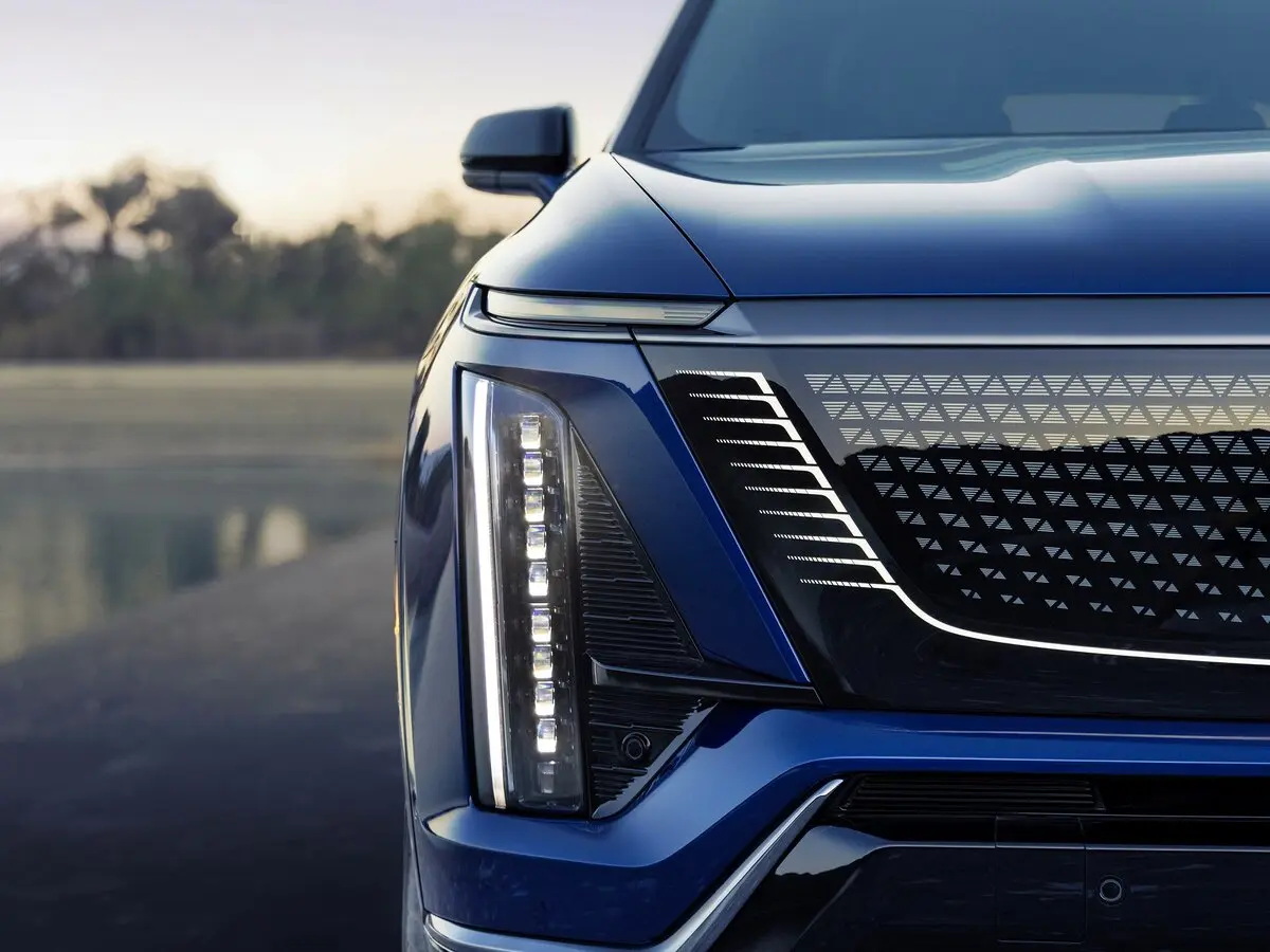 Cadillac Vistiq 2025 – н.в. Внедорожник 5 дв. — photo 7