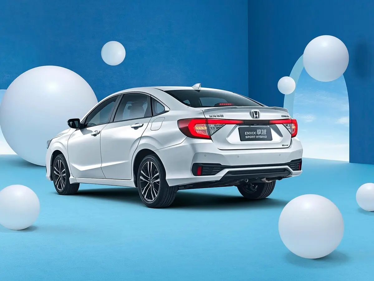 Honda Envix I Рестайлинг Седан — сүрөт 3