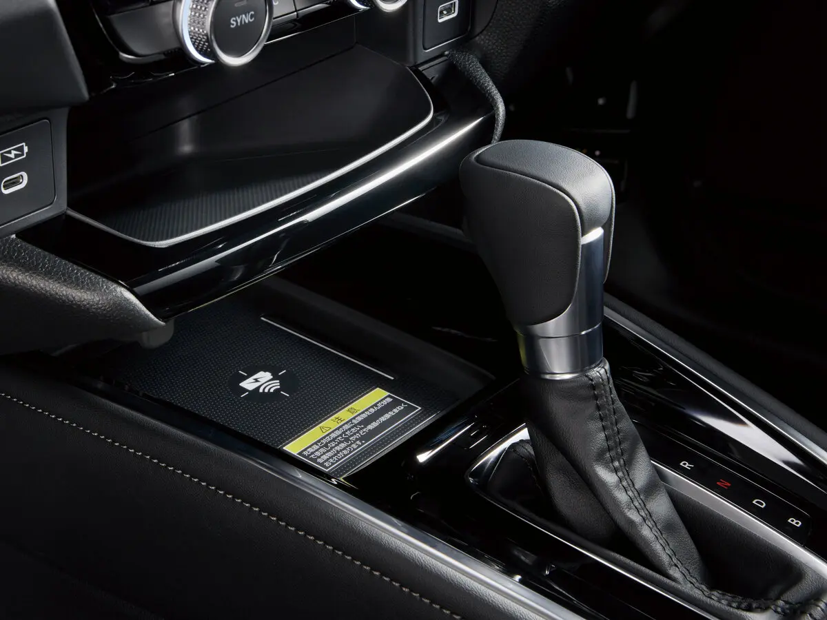 Honda Vezel II Рестайлинг Внедорожник 5 дв. — сүрөт 5